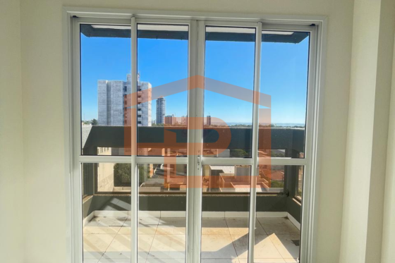Apartamento para alugar - 80.00m² - Zona II, Umuarama-PR