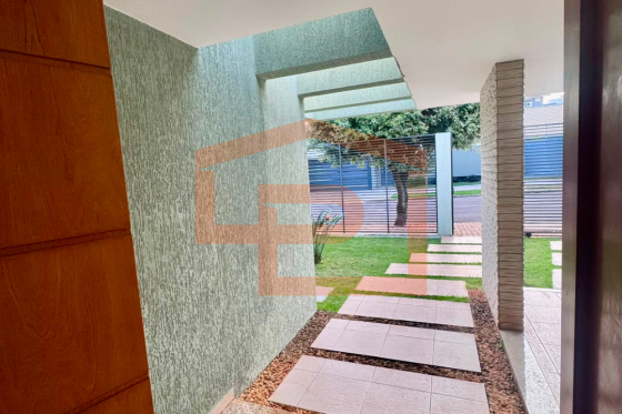 Casa à venda - 230.81m² - Parque Cidade Jardim, Umuarama-PR