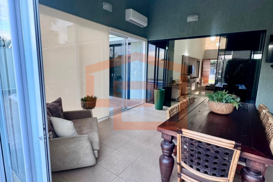 Casa à venda - 230.81m² - Parque Cidade Jardim, Umuarama-PR