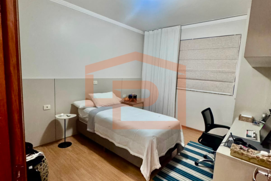 Casa à venda - 230.81m² - Parque Cidade Jardim, Umuarama-PR