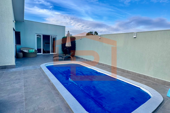 Casa à venda - 230.81m² - Parque Cidade Jardim, Umuarama-PR