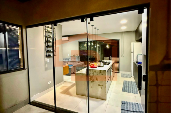 Casa à venda - 118.93m² - Parque Residencial Belo Horizonte, Umuarama-PR
