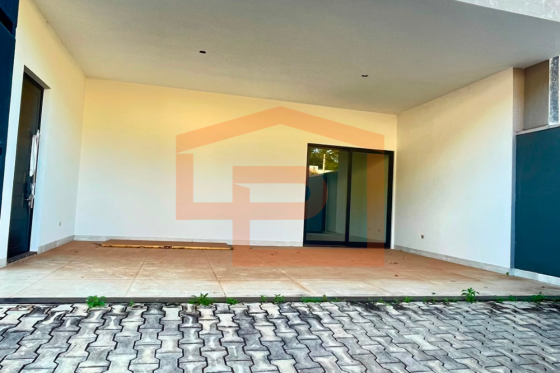 Casa à venda - 120.00m² - Jardim Porto Seguro, Umuarama-PR