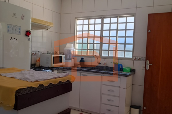 Casa à venda - 260.00m² - Parque San Remo I, Umuarama-PR