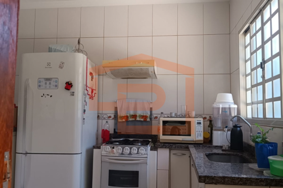 Casa à venda - 260.00m² - Parque San Remo I, Umuarama-PR