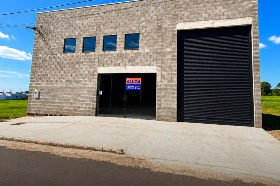 Sala Comercial para alugar - 450.00m² - Parque Residencial Belo Horizonte, Umuarama-PR