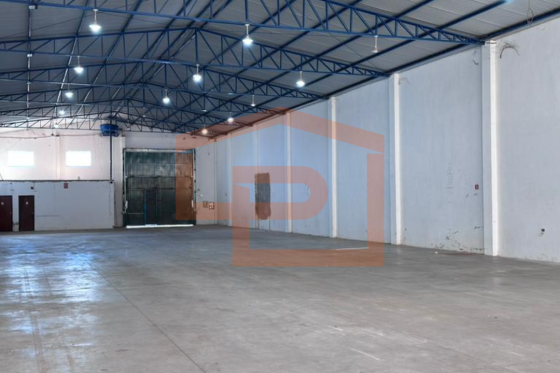 Salão Comercial para alugar - 750.00m² - Jardim Janina, Umuarama-PR