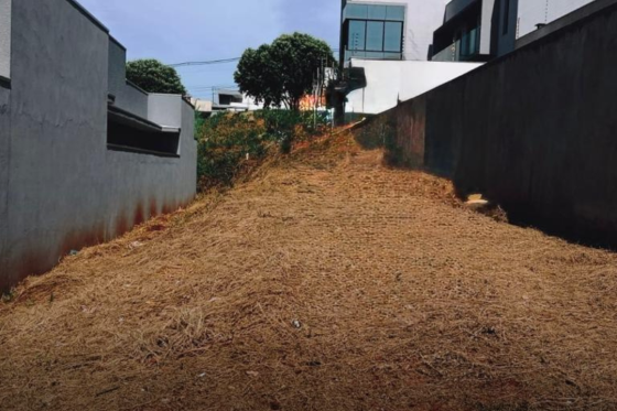 Terreno à venda - 172.00m² - Jardim São Francisco, Umuarama-PR